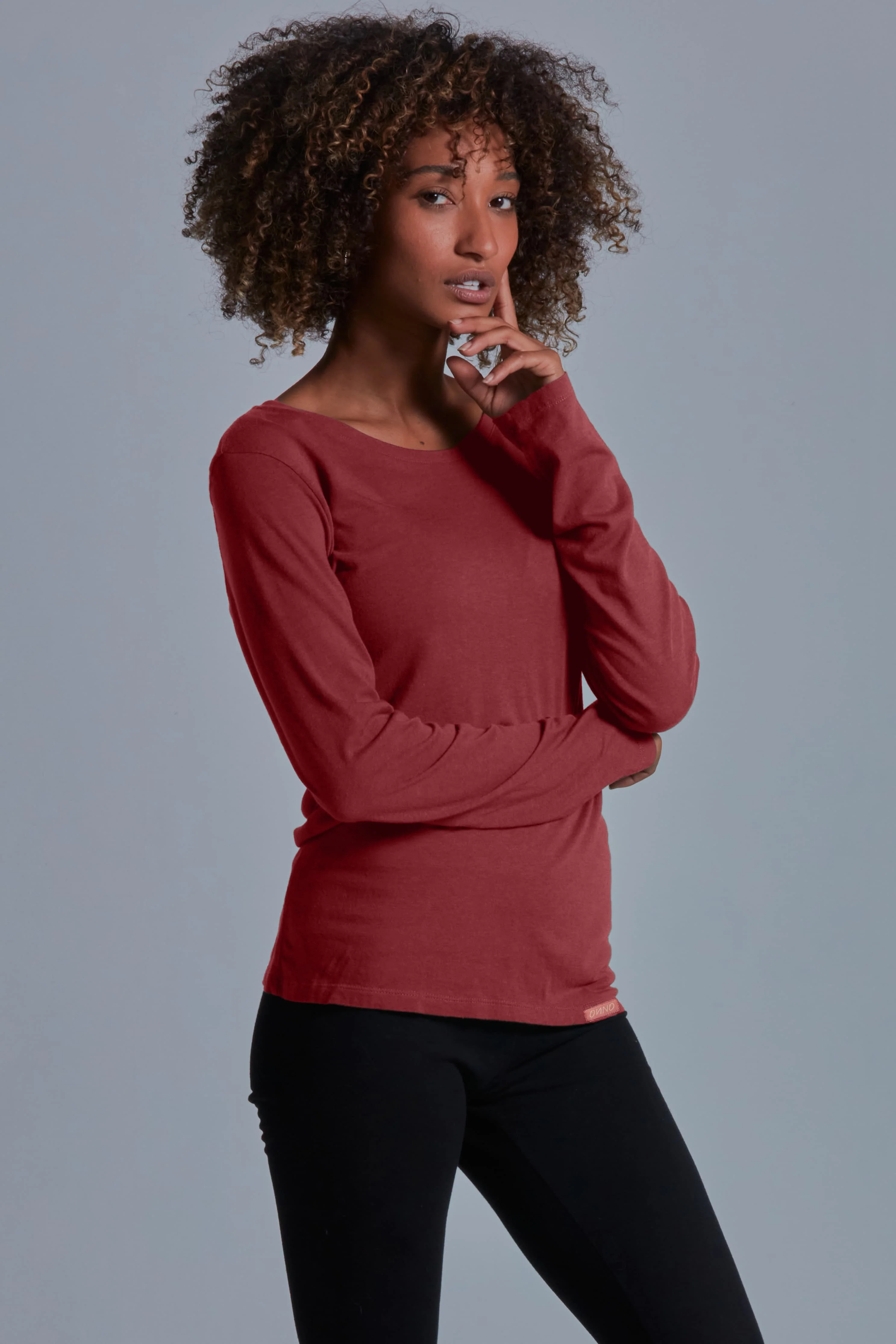 ONNO long sleeve bamboo t-shirt - Image 11