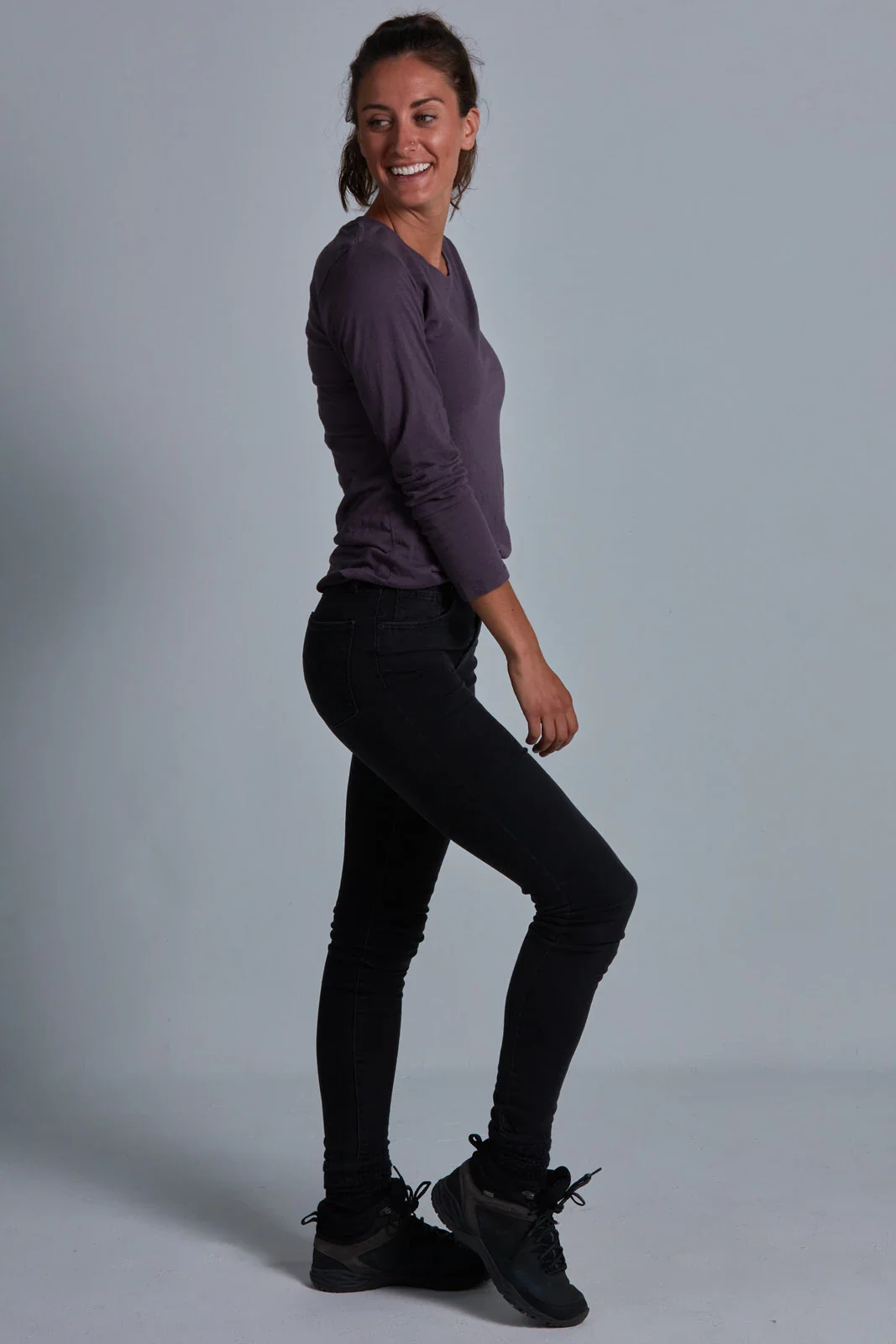 ONNO long sleeve bamboo t-shirt - Image 28